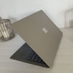 Microsoft Surface laptop 2 Commercial  model 1769-l 5 