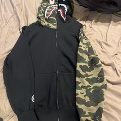 Bape , HellSTAR , Essential 