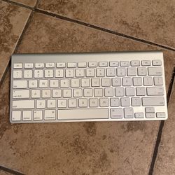 Wireless Apple Keyboard