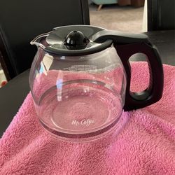 Replacement Pot Carafe https://offerup.com/redirect/?o=TXIuY29mZmVl