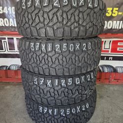 SET 4 LLANTAS 37X12.50 17 S/NUEVAS INSTALADAS...480 DLLS