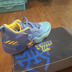 Mens 11 Adidas 