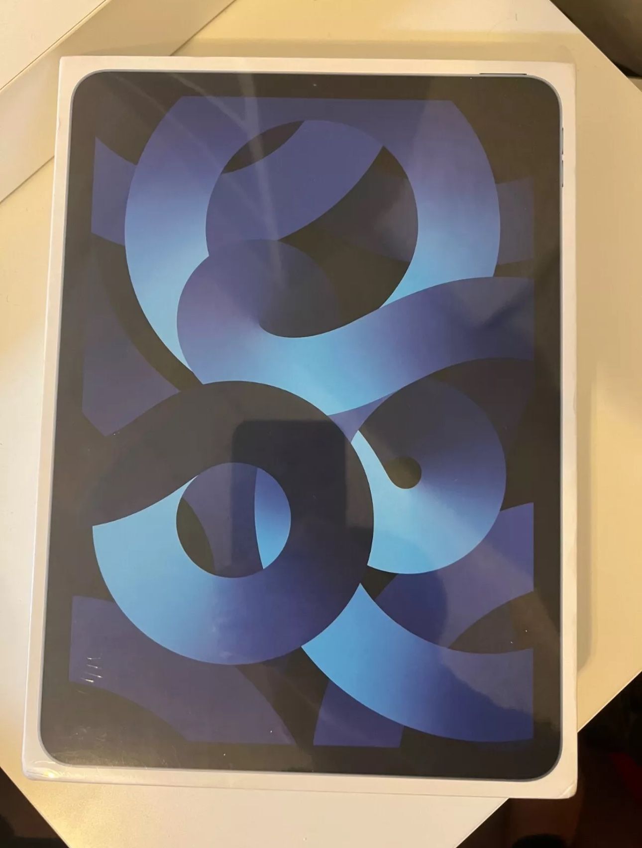 NEW Sealed Apple iPad Air 5th Gen 64GB Wi-Fi 10.9in - Blue