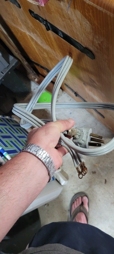 3-Prong Dryer Plug