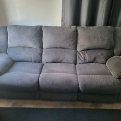 Living Room Recliner Couch $250