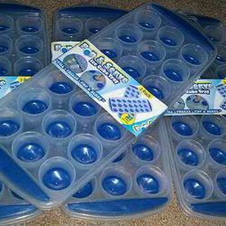 Pop & Serve Ice Cube Trays 2 pk. Trays! Brand New!