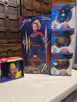 Disney marvel Captain marvel