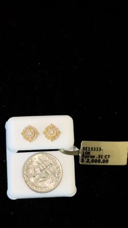 NATURAL DIAMOND EARRINGS 10K