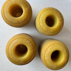 80’ Old school SIMS 2 Skate Board Wheels !!!!