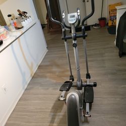 Exerpeutic Elliptical Exercise Machine