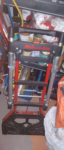 Milwaukee Folding Hand Truck