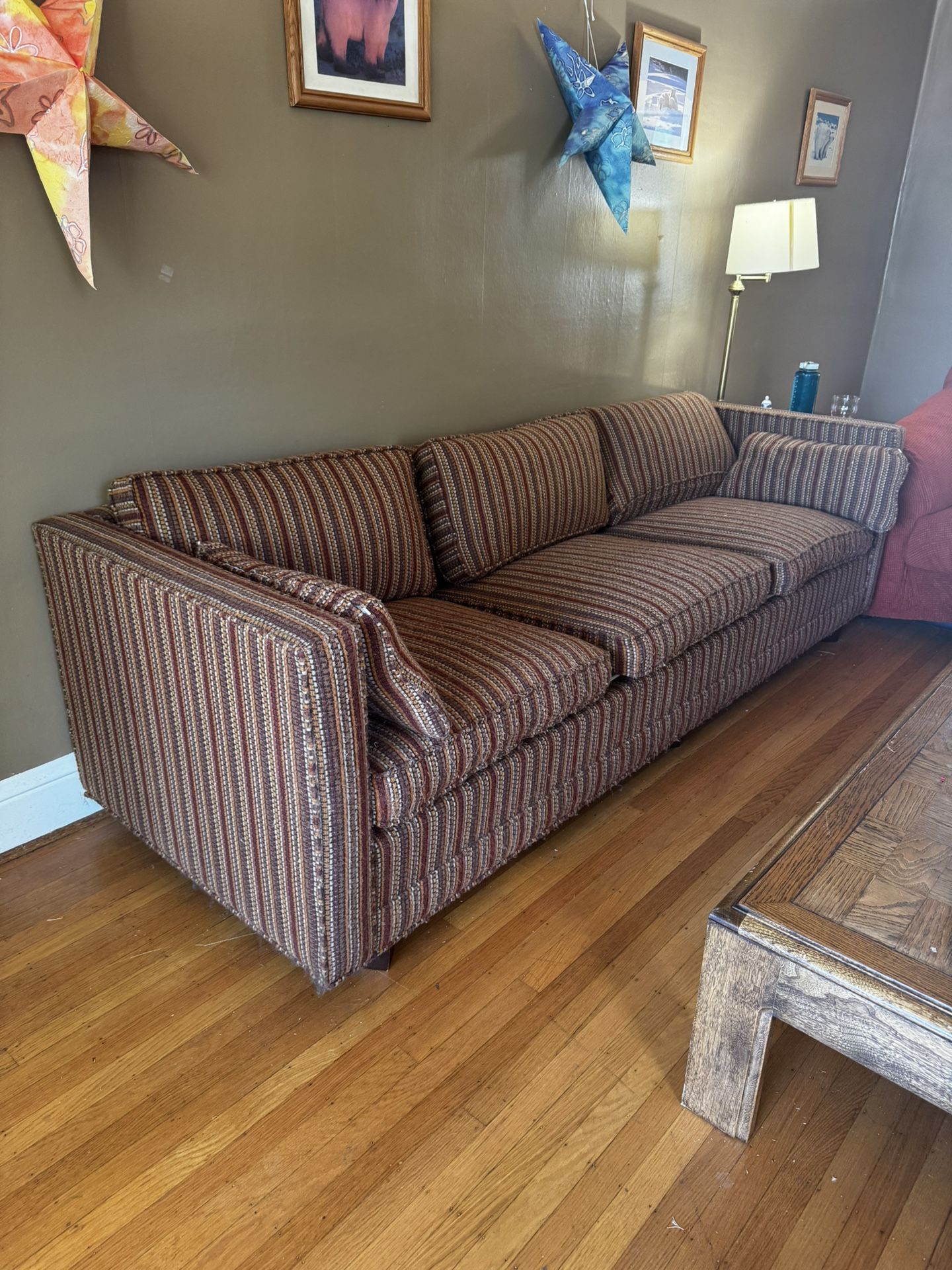 Couch & Chair 