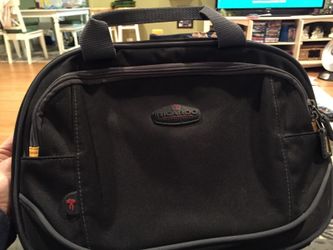 Toiletry Traveling Bag