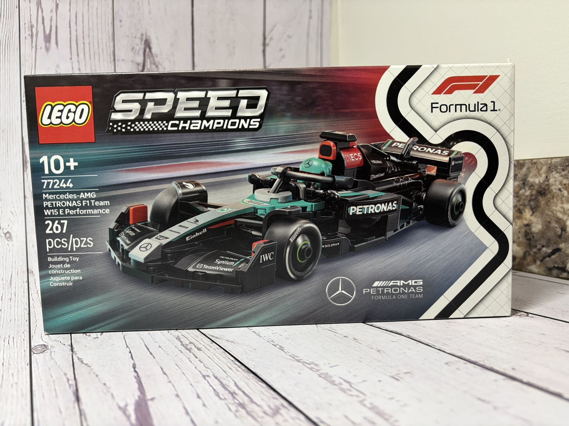 LEGO Speed Champions Mercedes - AMG F1 W15 Race Car Toys - Building Set Gift For Kids, Boys & Girls