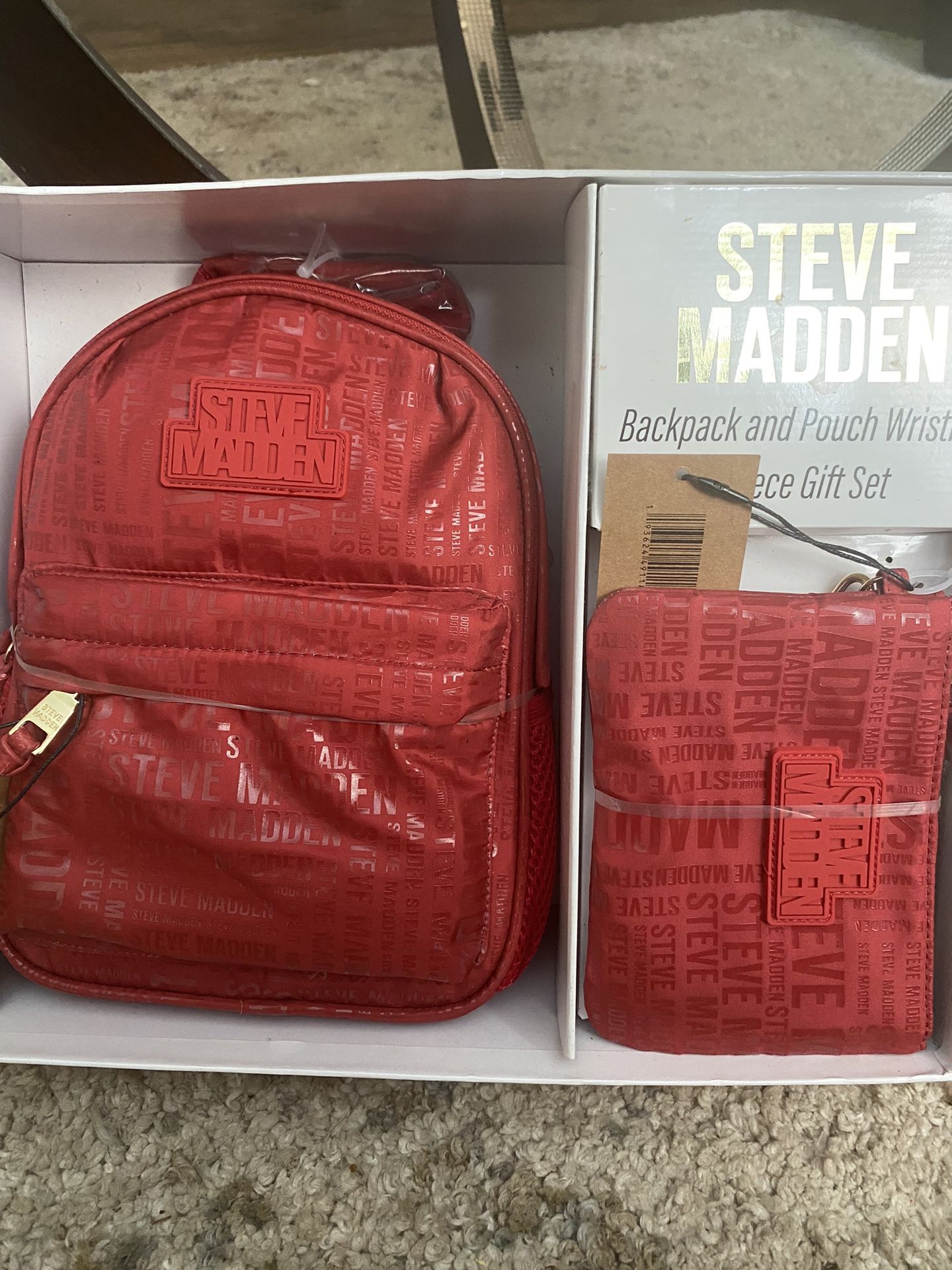 Steve Madden Purse And Wristlet