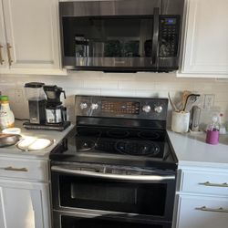 Samsung Double Oven And  Microwave 