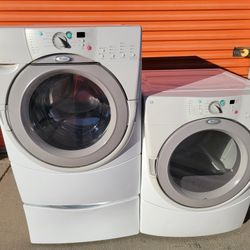 Top Of The Line!!! Ultra Capacity, Whirlpool Duet, Front Load, Washer and Matching, Gas Dryer!!! Must See To Appreciate!!!
Excellent Condition!!!