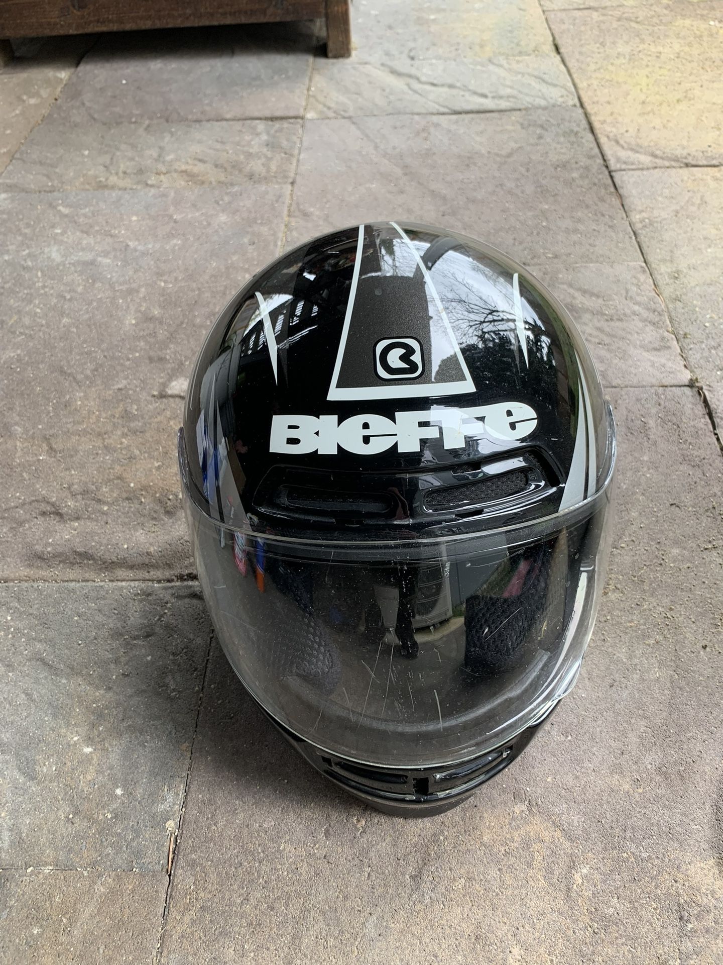 Bieffe Motorcycle Helmet Size Large 