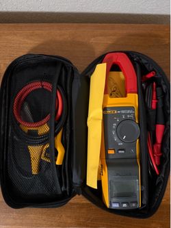 Fluke 381 Meter
