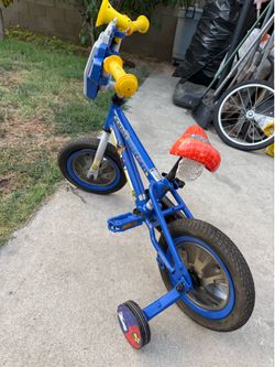Paw patrol kids bike 12” like new
