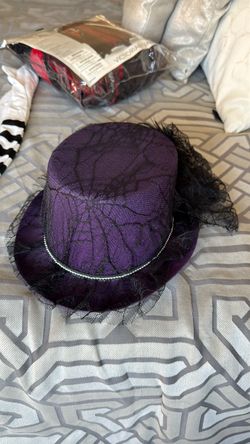 Costume hat
