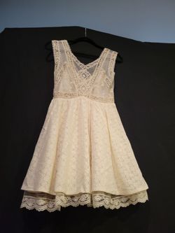 PRISTINE Free People Ivory Lace Halter Mini Dress - Size 2 - Worn Once