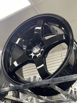 Gloss black 18x8 5-lug rims for Toyota RAV4 & Honda HR-V ​Vehicle Fitment: Your crossover shouldn't look like every other generic rental vehicle in th