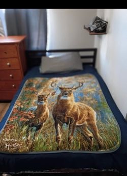 Full Size Bed w/Frame
