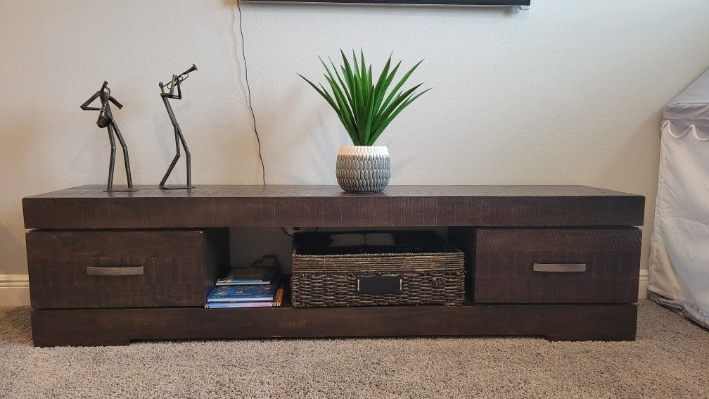 Media Console