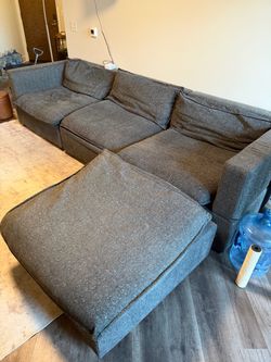 Albany park couch