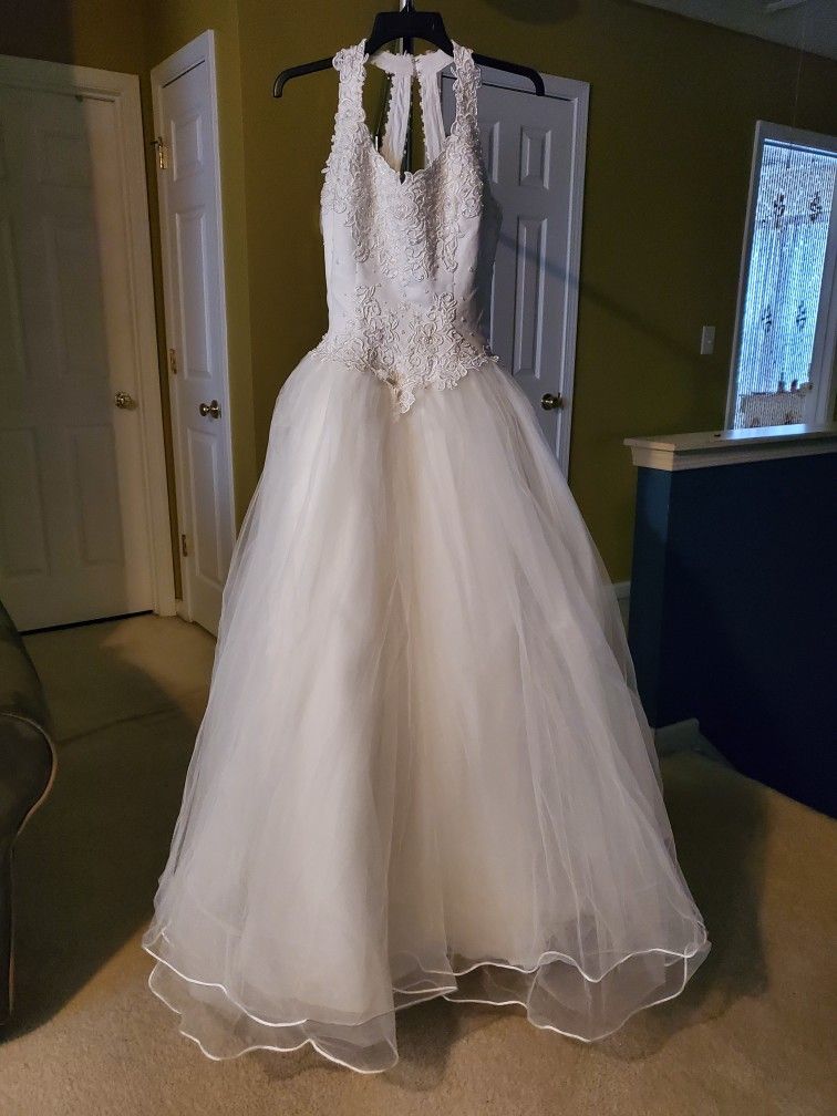 Wedding Dress $200