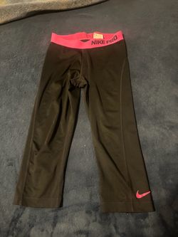 Nike Pro Capri Compression Leggings