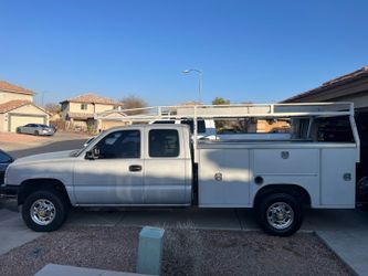 2005 Gas Chevy Silverado 2500