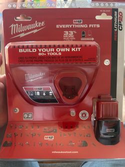 Milwaukee M12 12-Volt Battery pack 2.0Ah and Charger Starter Kit