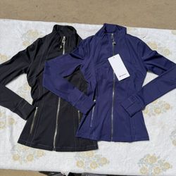 LuluLemon Gold Zipper Set(Sizes And Color In Description)