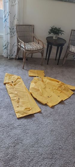 ADULT XL Raingear, like new
