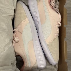 Puma Sneakers