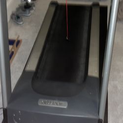 Treadmill Precor 