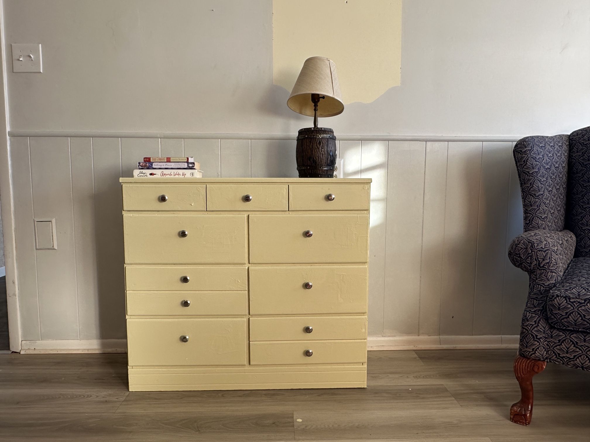 Kids light green dresser
