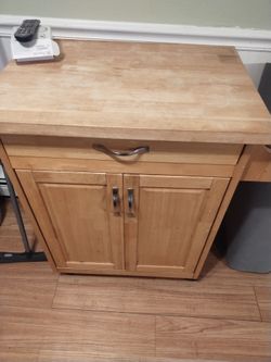 Rolling Kitchen Counter