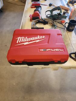 M 18 Milwaukee Impact Drills Combo