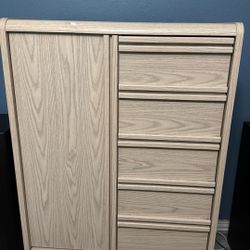  Armoire with Drawers