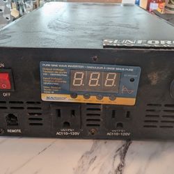 Sunforce Pro Series 1000W Pure Sine Wave Inverter. 