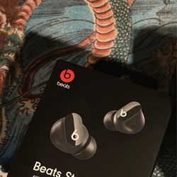 Beats Studio buds / 1 black one and 2 red ones!
