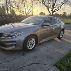 2016 KIA Optima