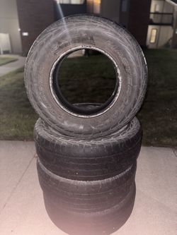 Mastercraft Courser HSX Tires 265 70 R16 (Make me an offer)