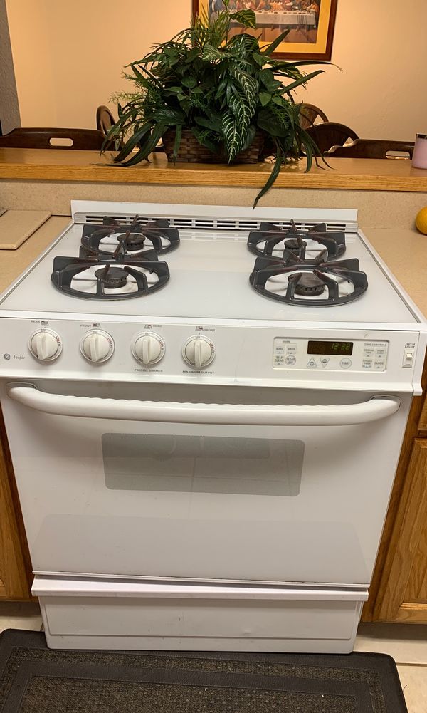 Ge profile 30 inch slide in gas range for Sale in San Diego, CA OfferUp