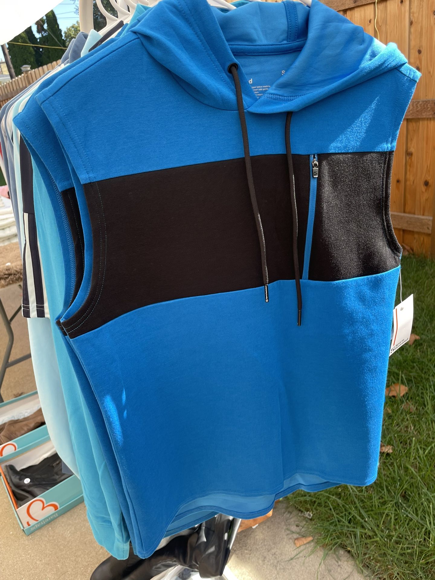 Sport illustrated Short Sleeve Hoodie