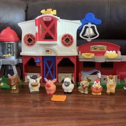 Fisher-Price Little People Animals Farm W / figures included.