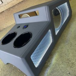 G Body Center Console